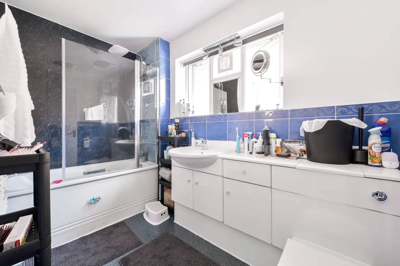 Thorneycroft, Mount Park Road, London, photo 4