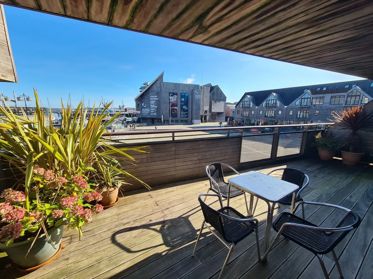 4 bed flat to rent, Discovery Quay, Falmouth, TR11
