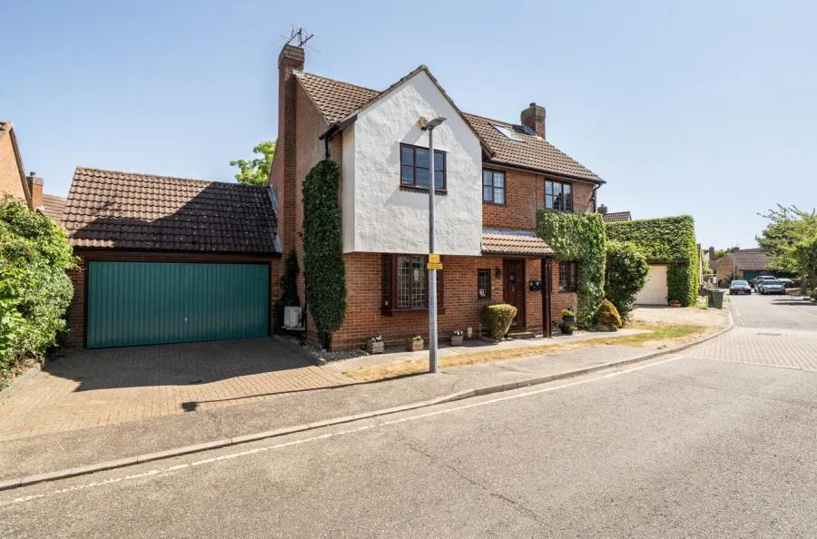 6 bed house for sale, Woodland Close, Hatfield Peverel, CM3