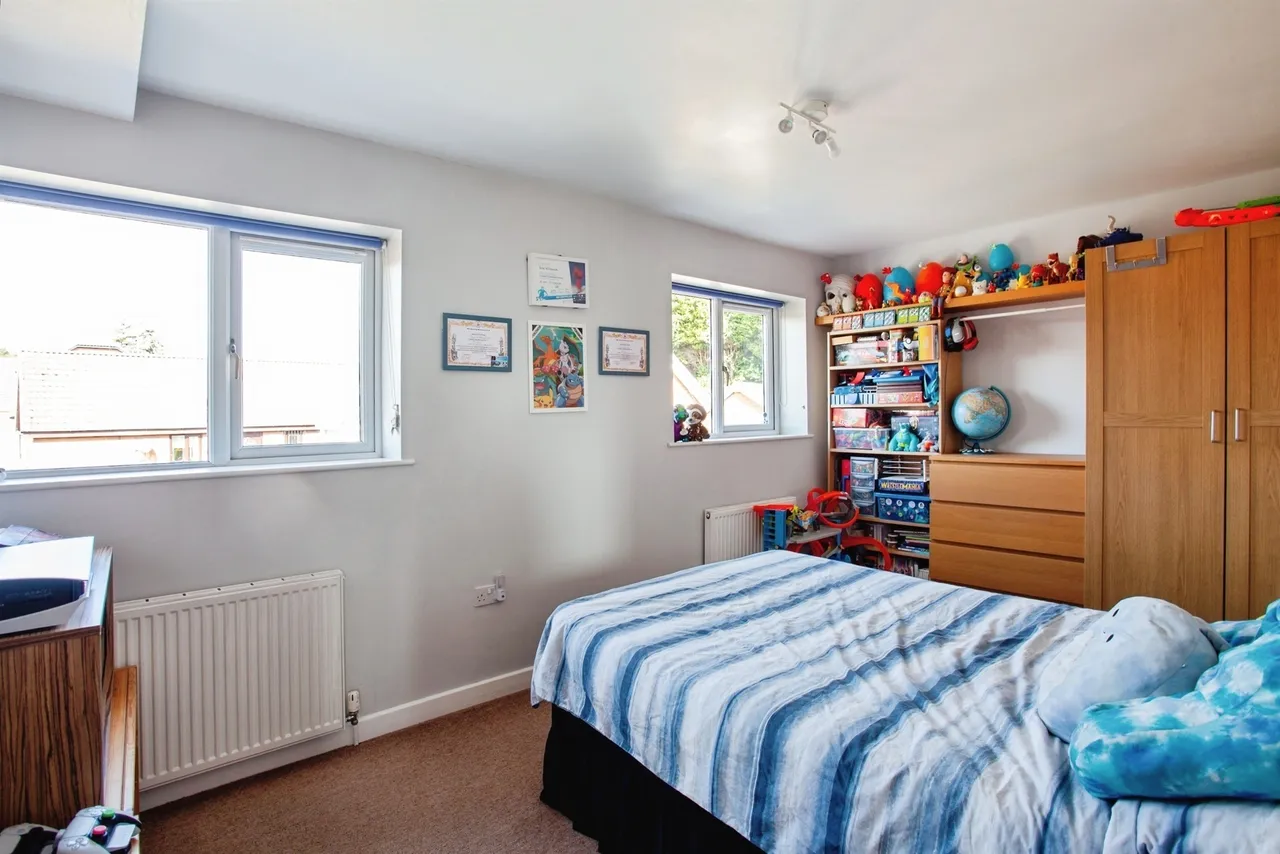 Briary Close, Brinsworth, Rotherham, photo 9