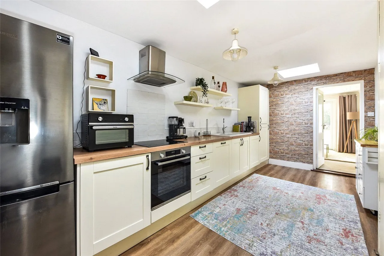 Hollybank Lane, Emsworth, PO10, photo 12