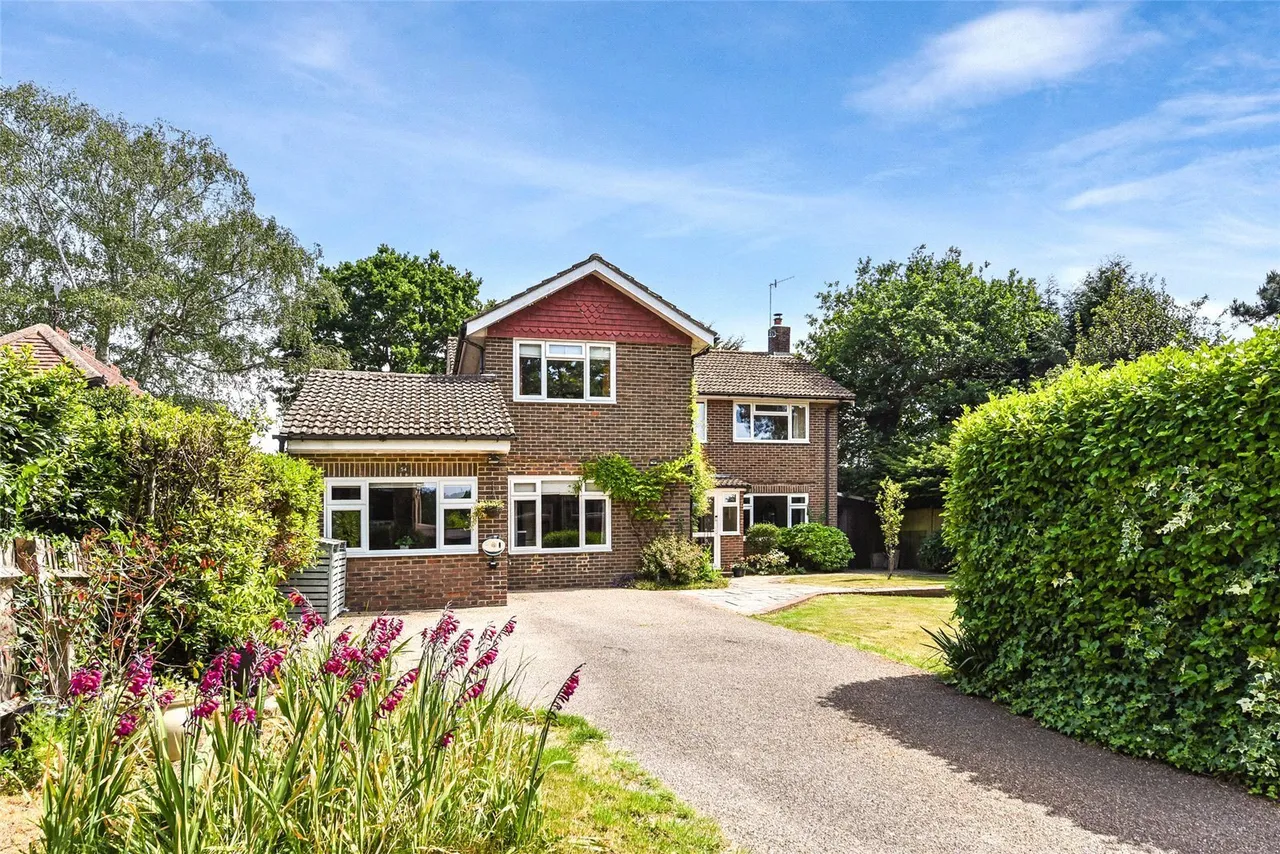 5 bed property for sale, Hollybank Lane, Emsworth, PO10