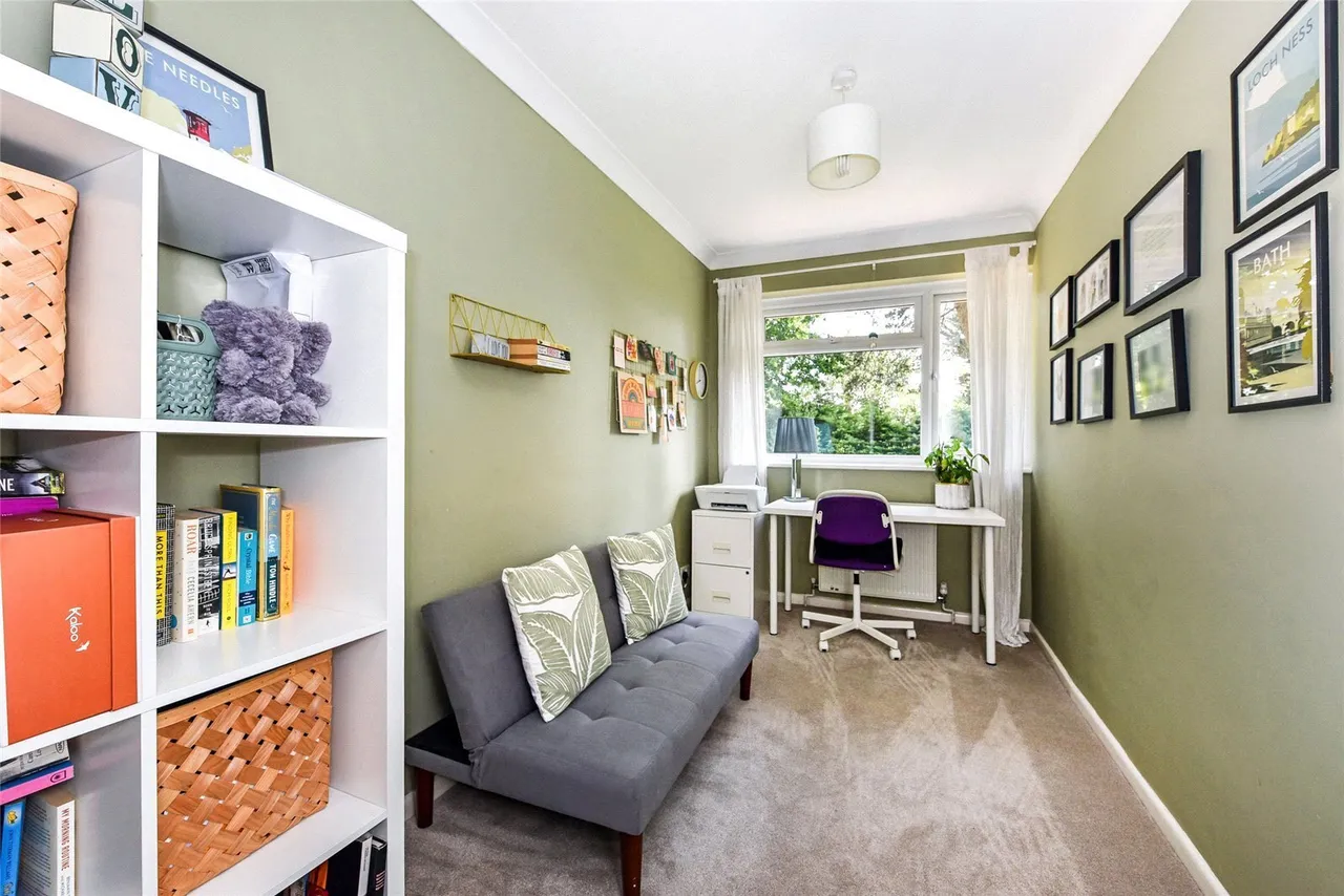Hollybank Lane, Emsworth, PO10, photo 6