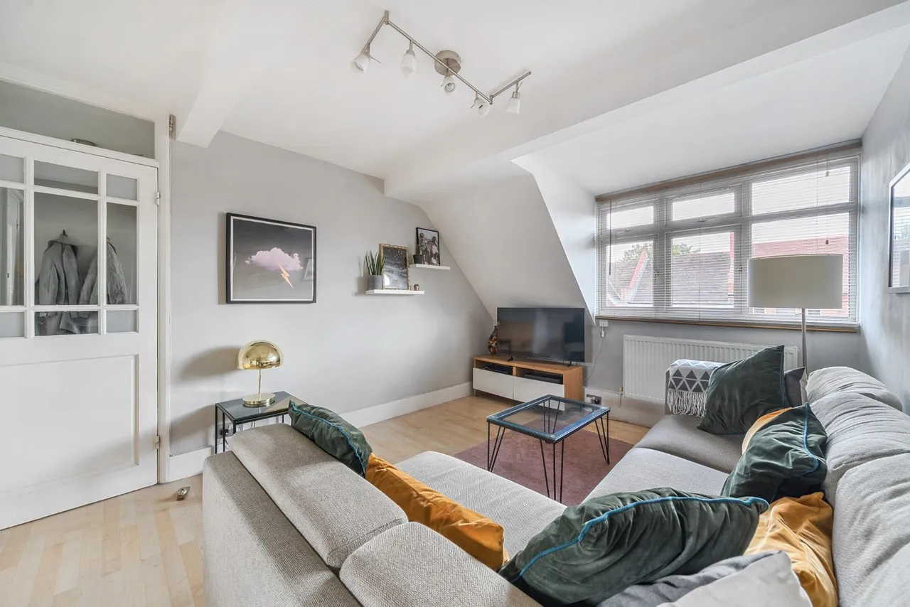 Downton Avenue, Streatham Hill, London, SW2, photo 6