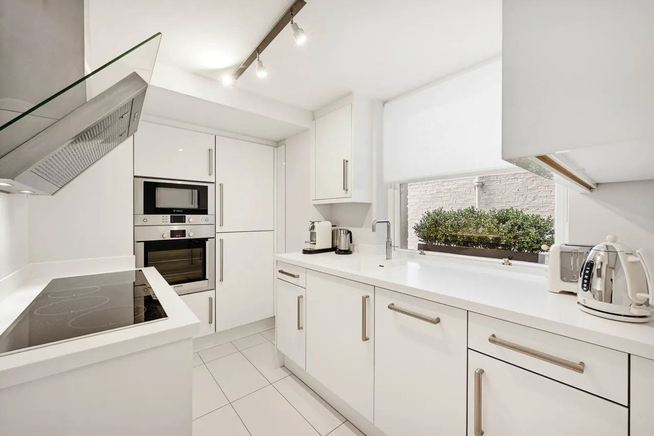 Ennismore Gardens, London, SW7 1AA, photo 2