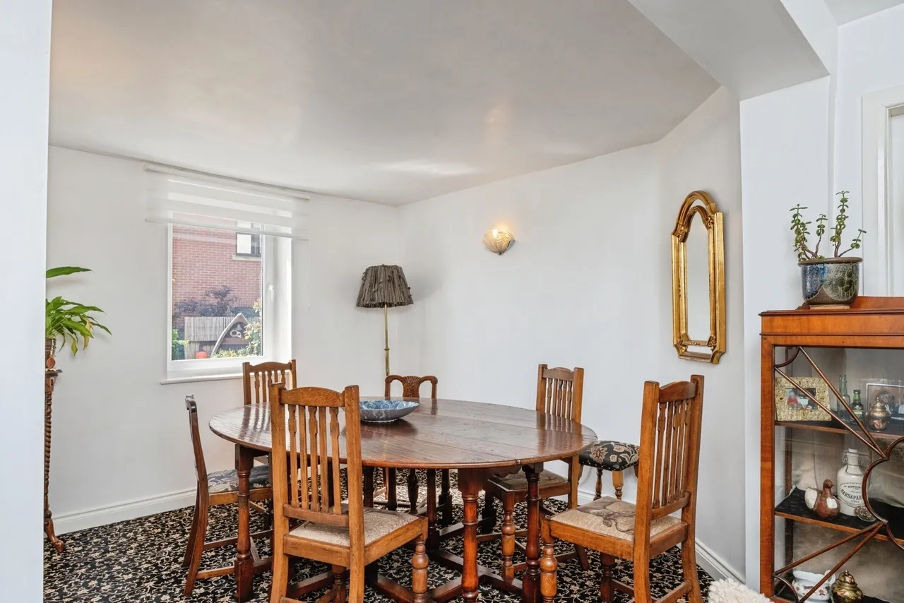 Rhewl, Holywell, CH8, photo 10