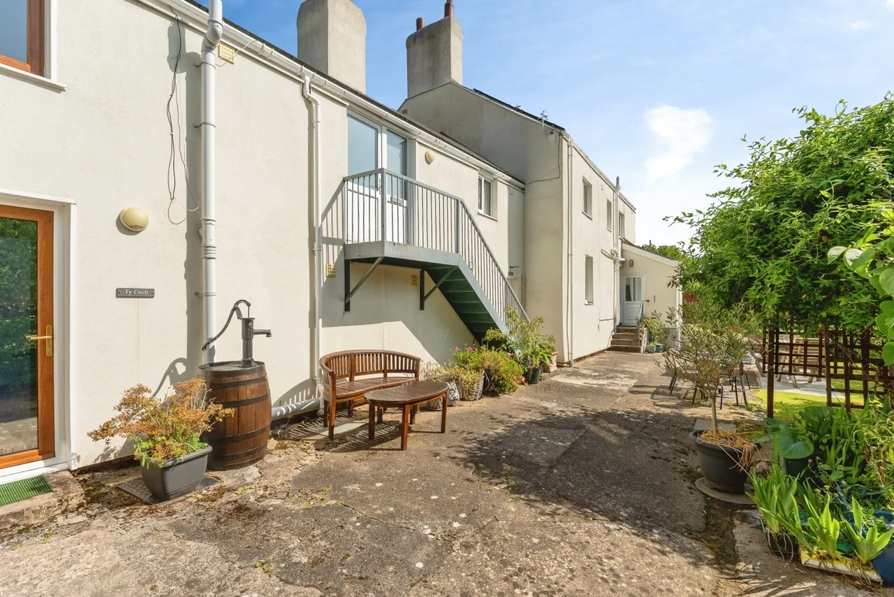 Rhewl, Holywell, CH8, photo 40