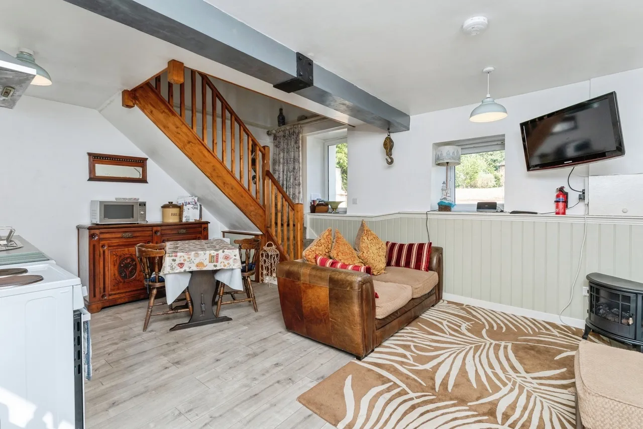 Rhewl, Holywell, CH8, photo 28