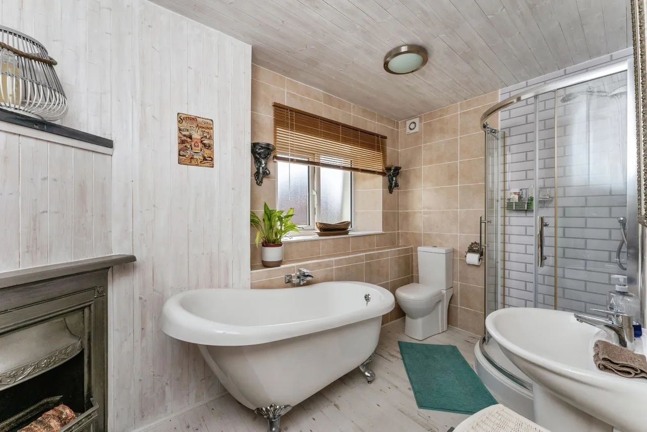 Rhewl, Holywell, CH8, photo 13