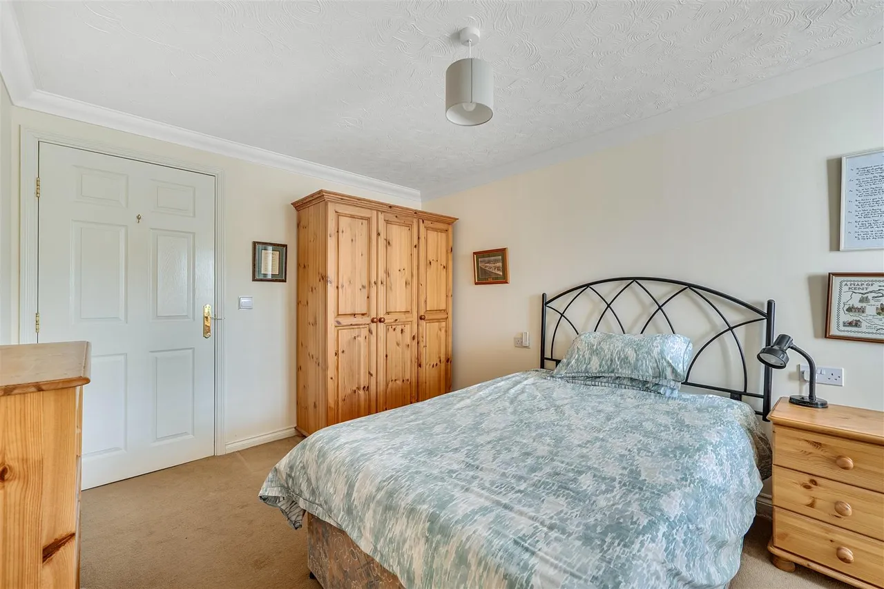 East Street, Hythe, CT21, photo 10