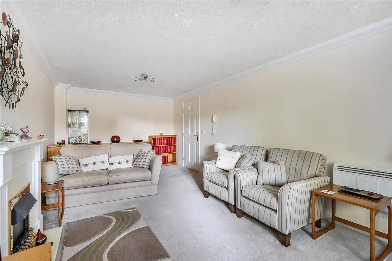 East Street, Hythe, CT21, photo 4