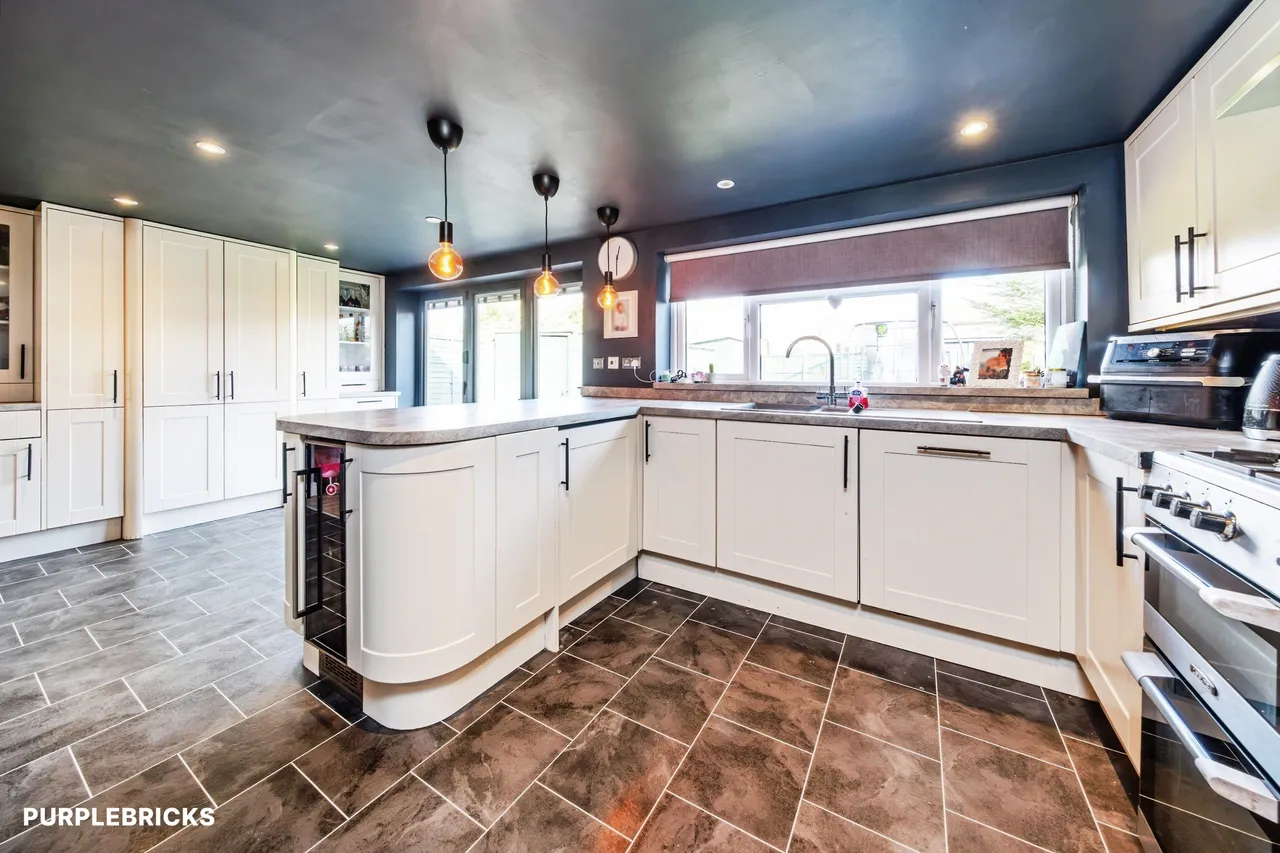 Thirlmere Road, Kempston, MK42, photo 12