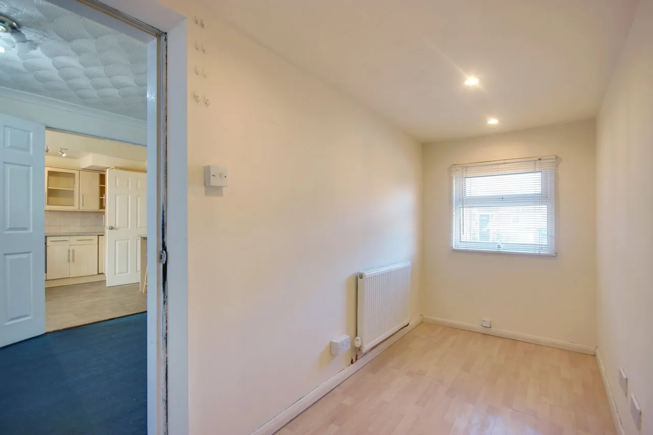 St. Nicholas Drive, Beverley, HU17, photo 12