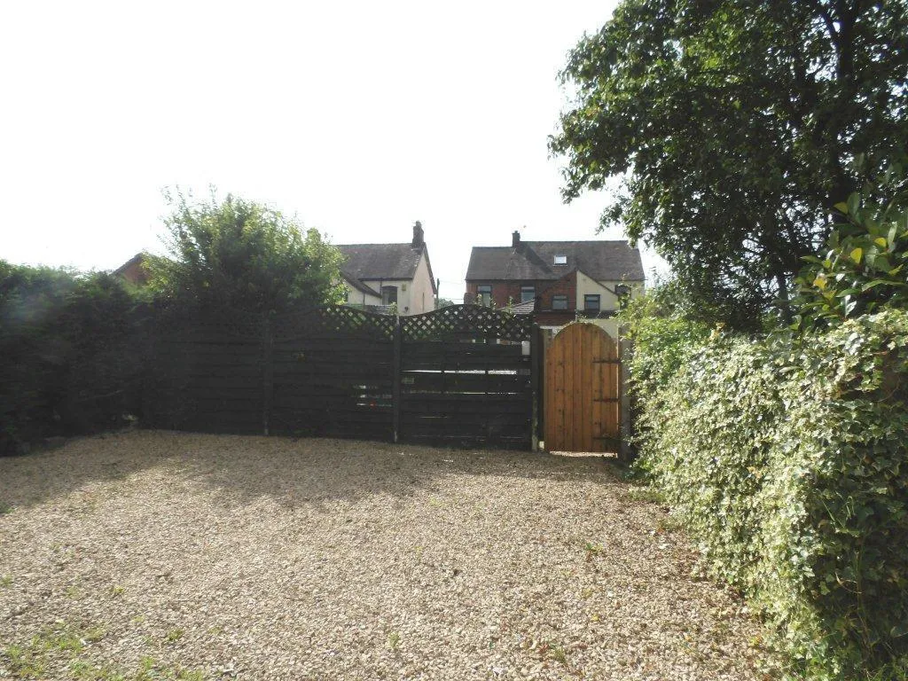 Gladstone Cottages, Sandbach, CW11, photo 15