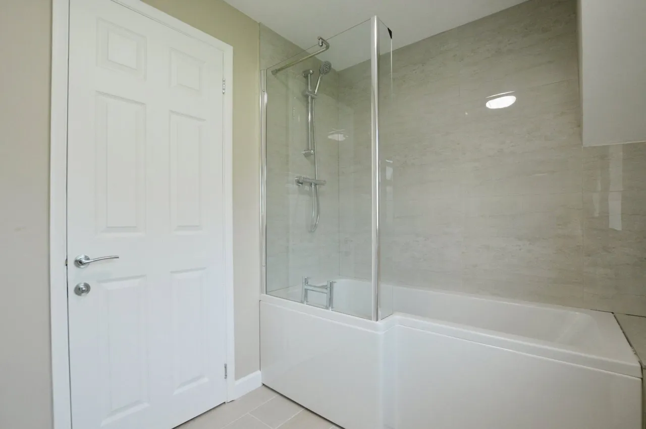 Aldermaston Road, Pamber End, photo 21