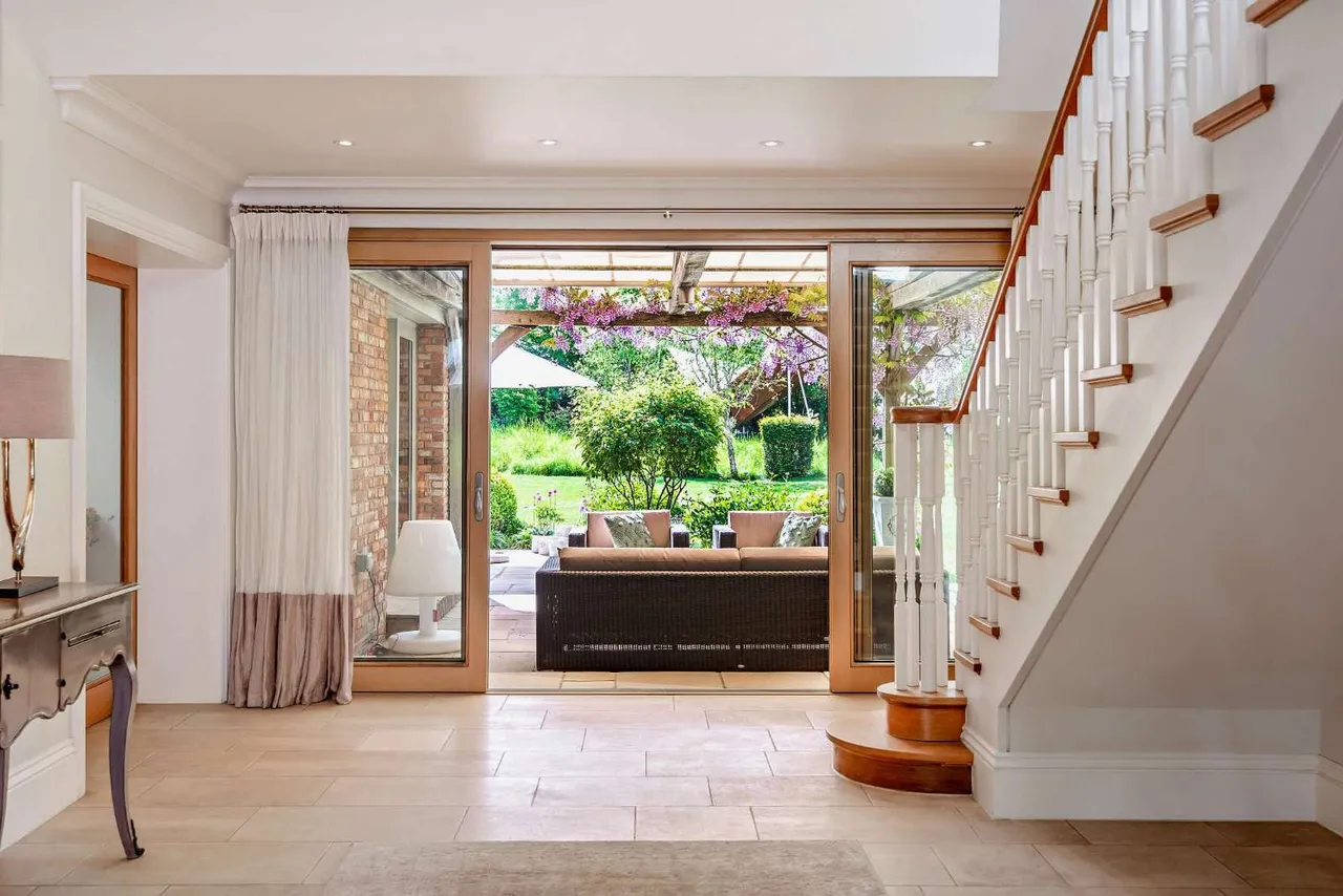 Winkfield Lane, Winkfield, SL4, photo 10