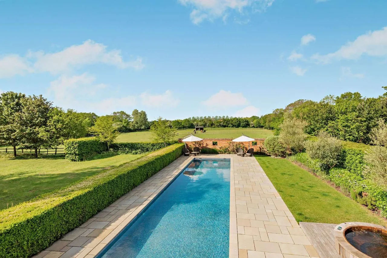 Winkfield Lane, Winkfield, SL4, photo 37