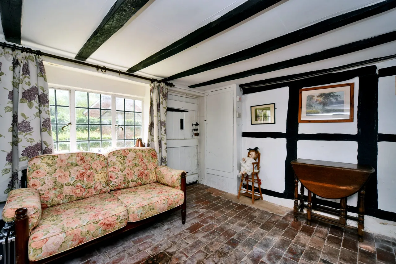 Fyfield, SP11, photo 8