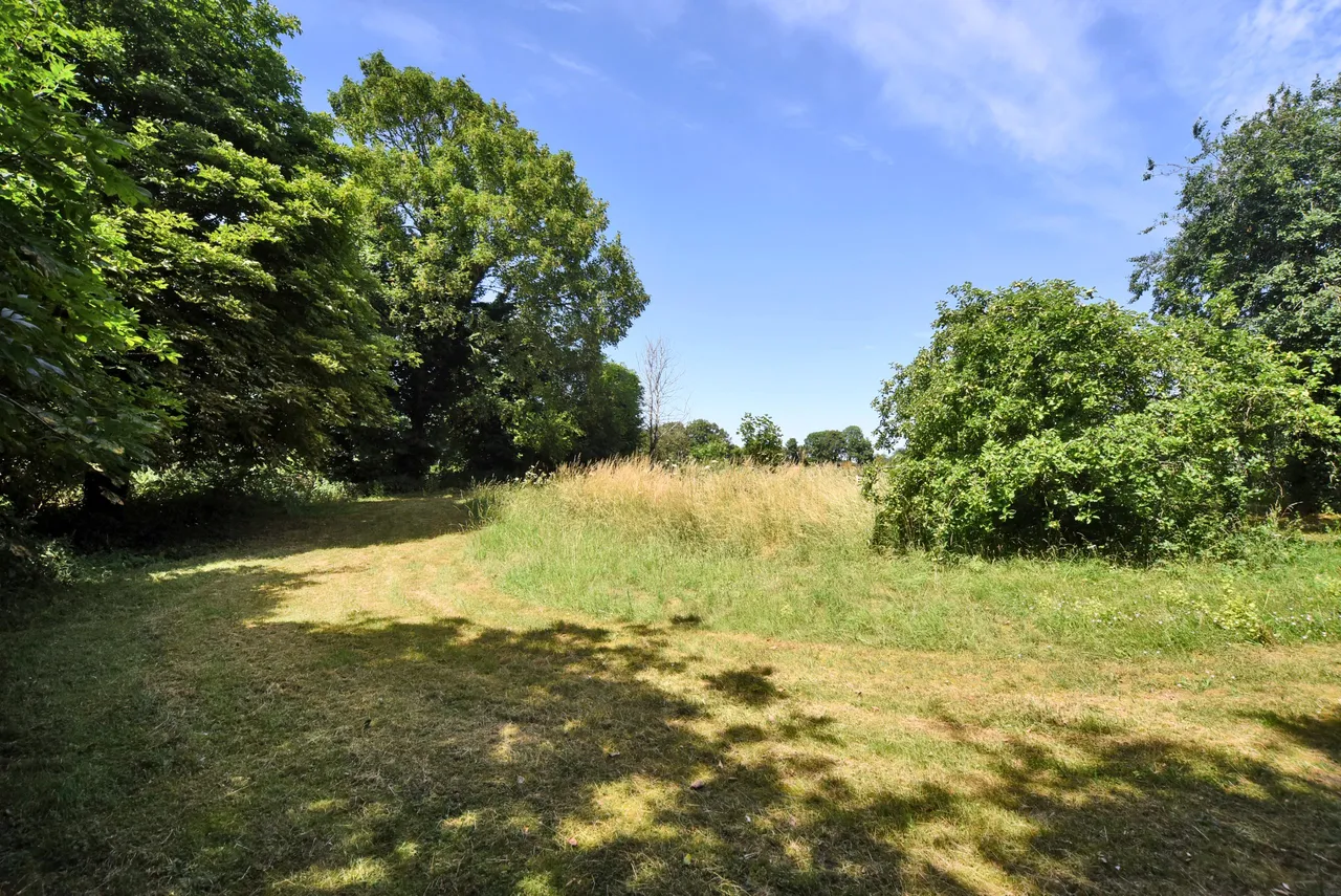 Fyfield, SP11, photo 33