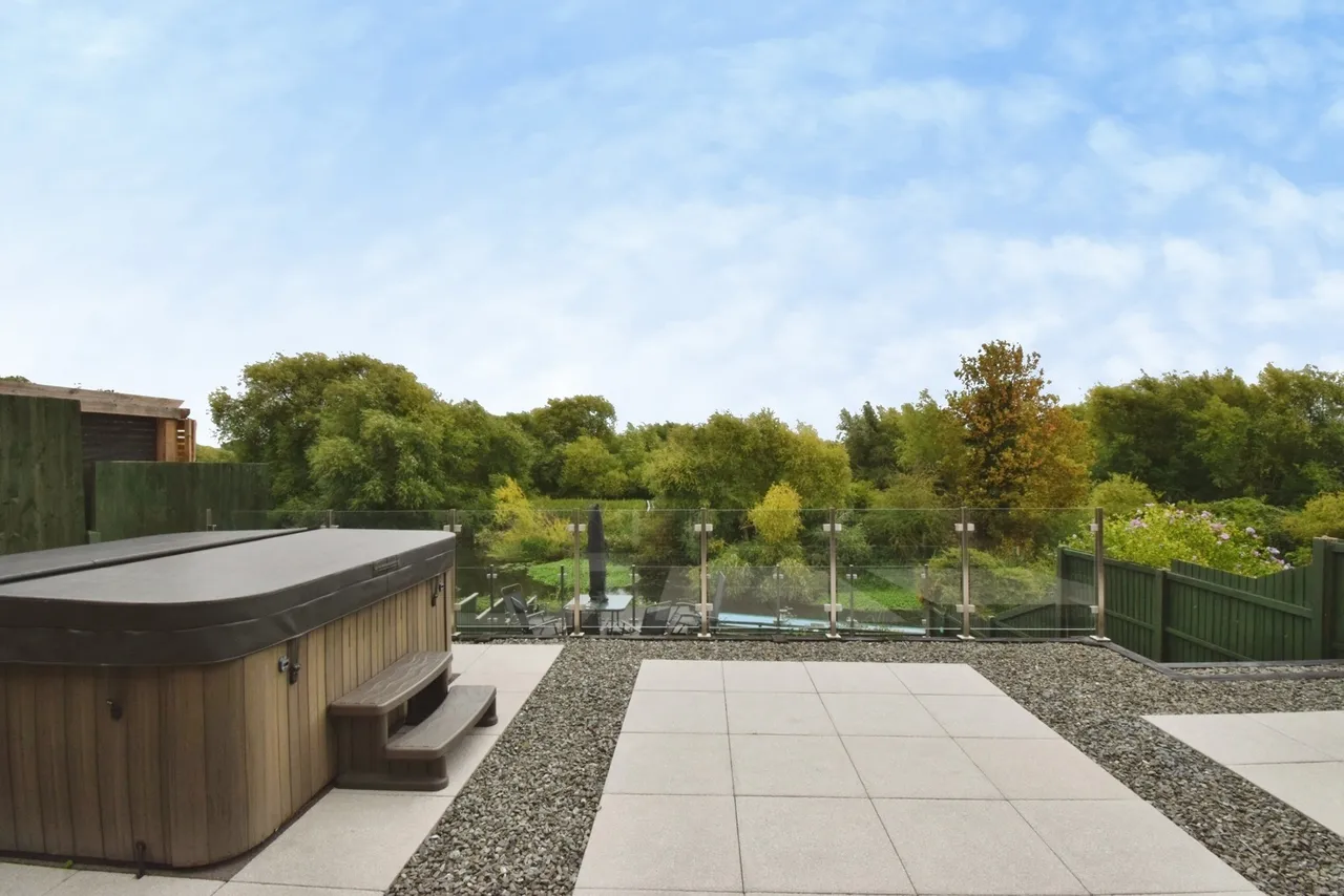 Riversdale Close, Birstall, LE4, photo 5