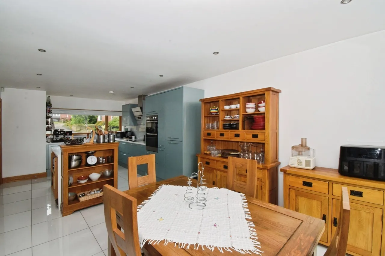 Riversdale Close, Birstall, LE4, photo 11