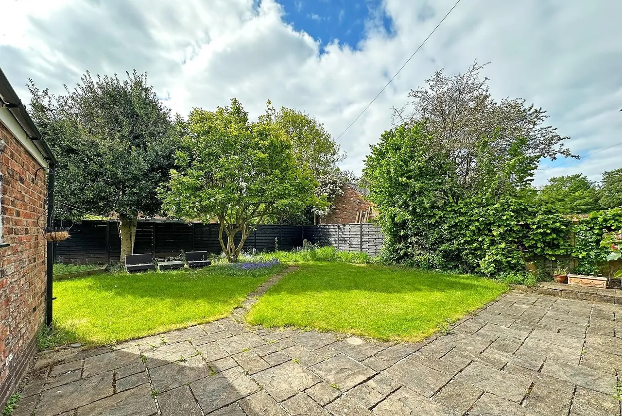 Churchfields, Sale M33 5NS, photo 7