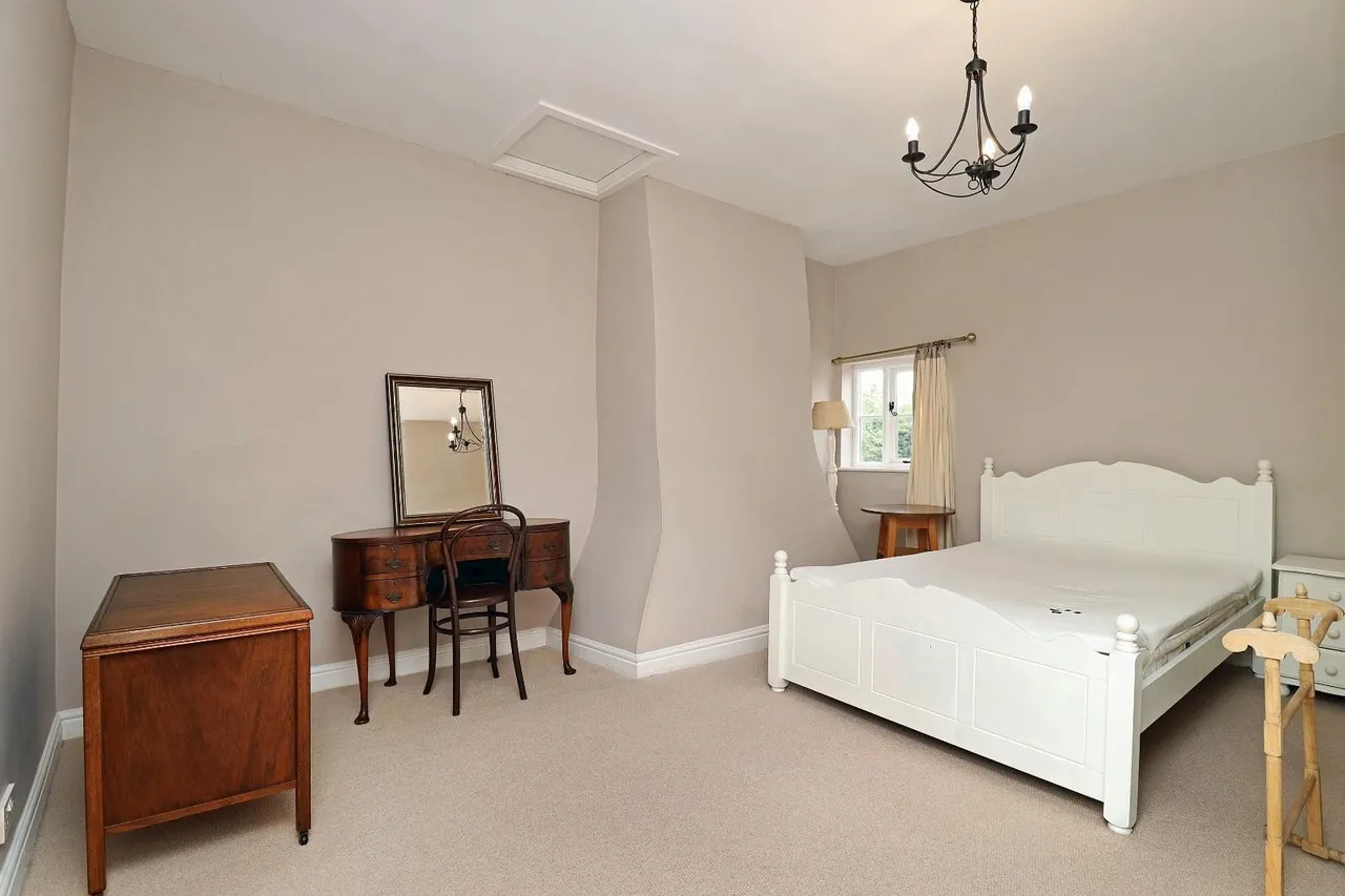 Churchfields, Sale M33 5NS, photo 10