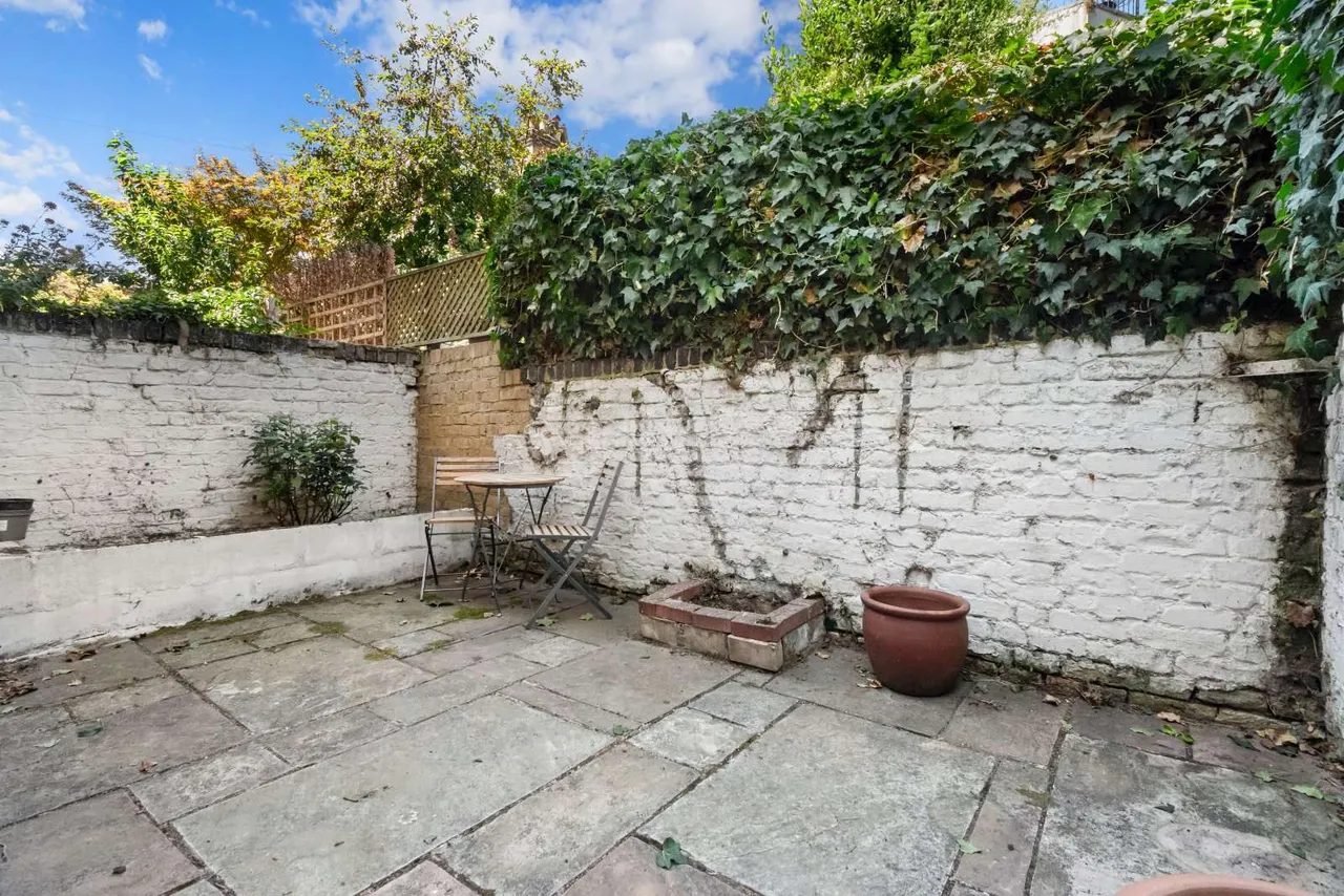 Aliwal Road, London, SW11 1RD, photo 10