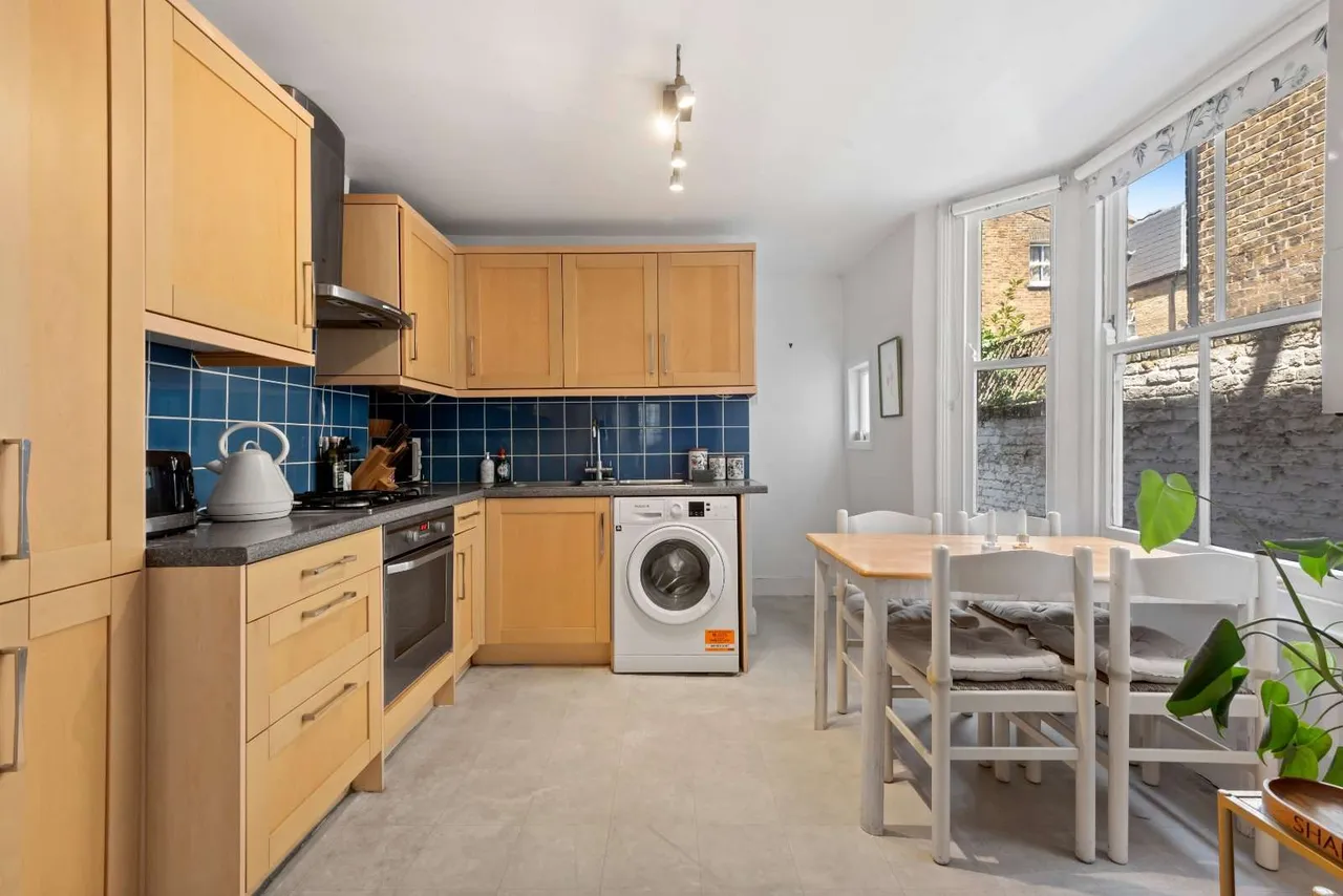 Aliwal Road, London, SW11 1RD, photo 4