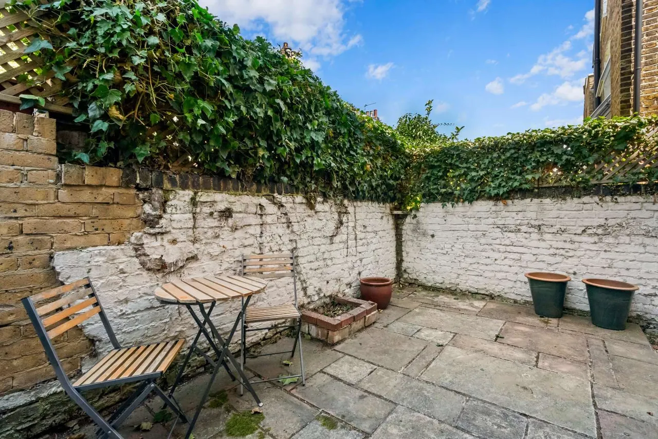 Aliwal Road, London, SW11 1RD, photo 11
