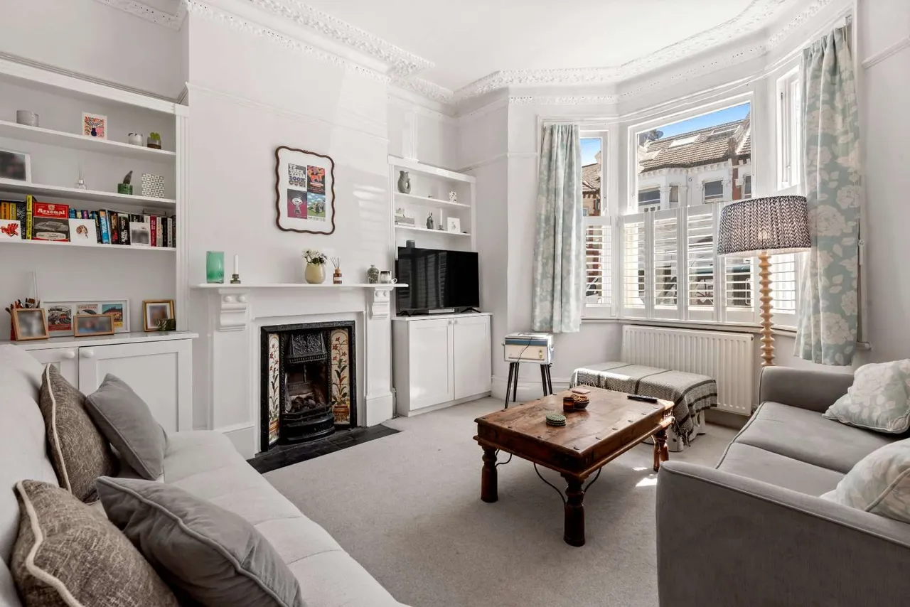 1 bed flat for sale — Aliwal Road, London, SW11 1RD