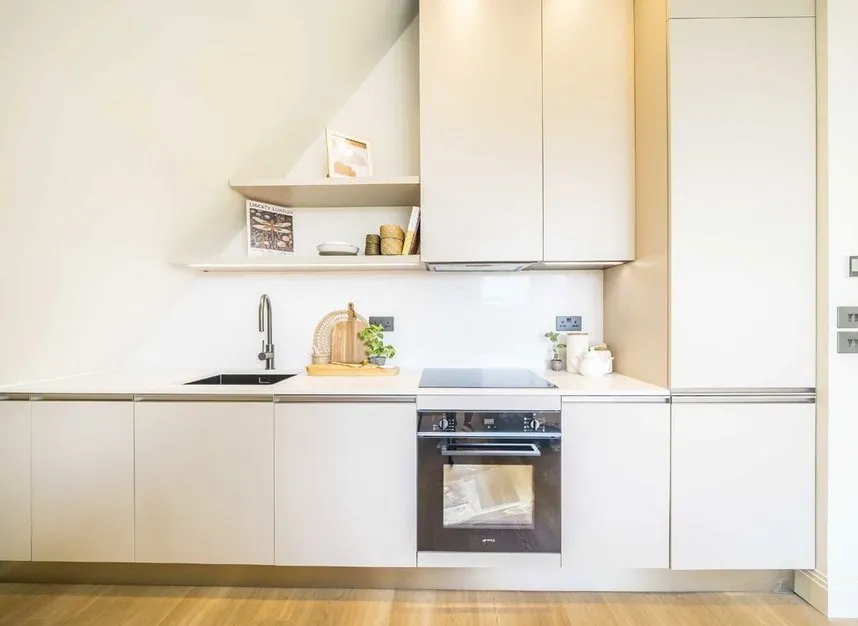 Creswick Road, Acton, W3, photo 4