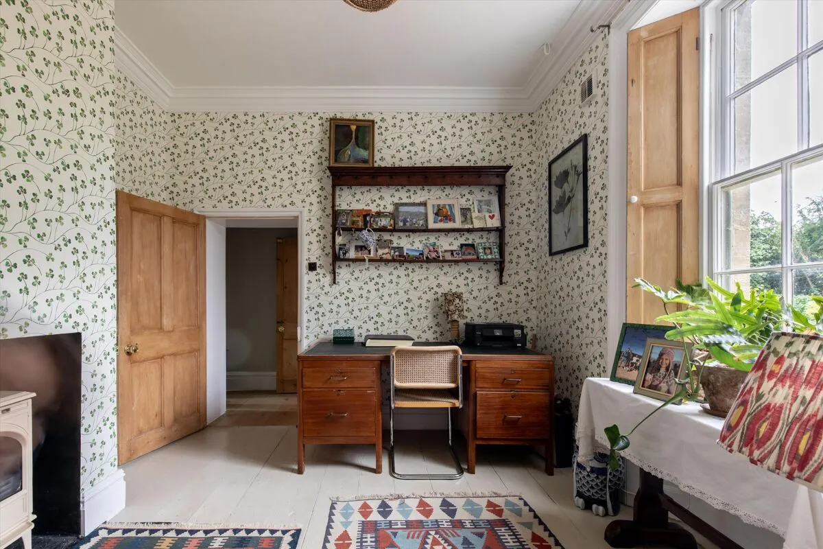 The Old Farmhouse, Lechlade, GL7, photo 9