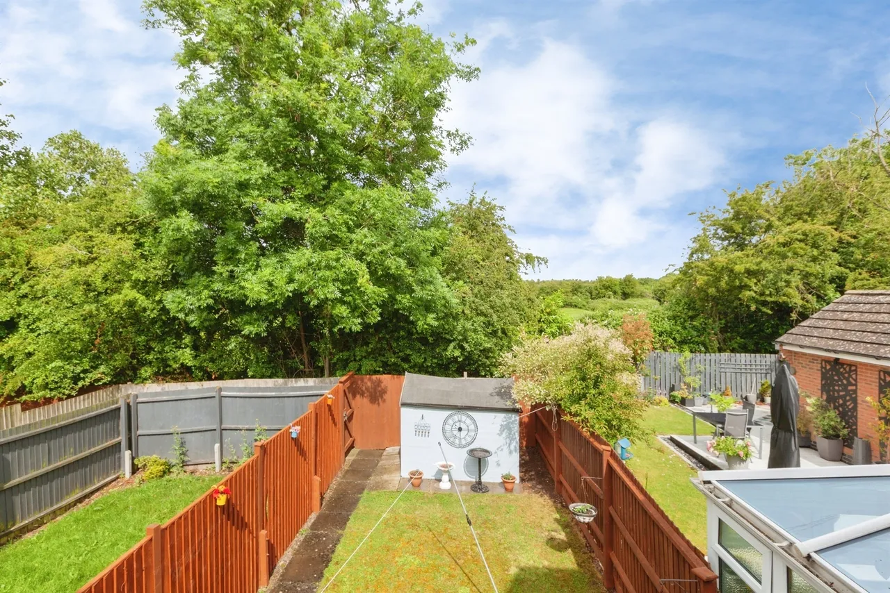 Erringtons Close, Oadby, LE2, photo 13