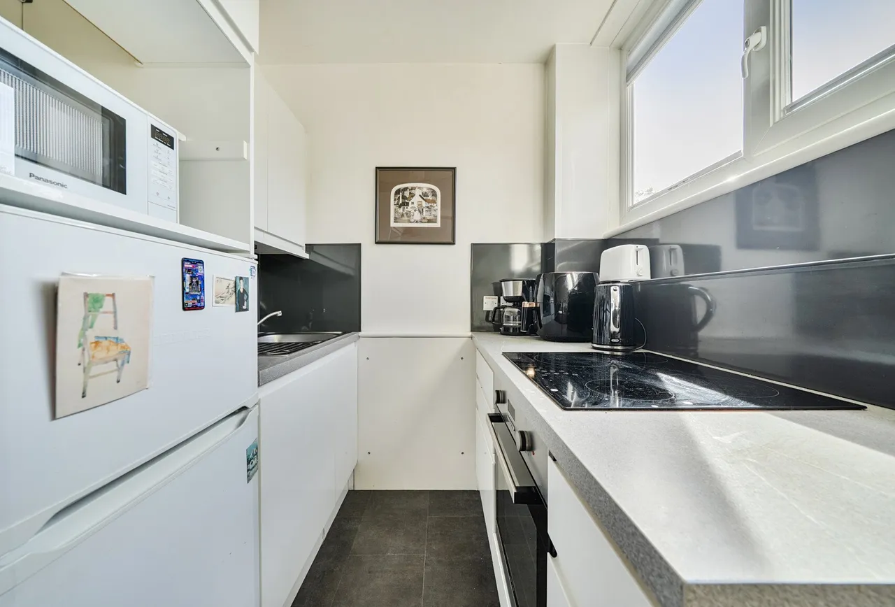 Shelburne Court, 3 Carlton Drive, SW15 2DQ, photo 4