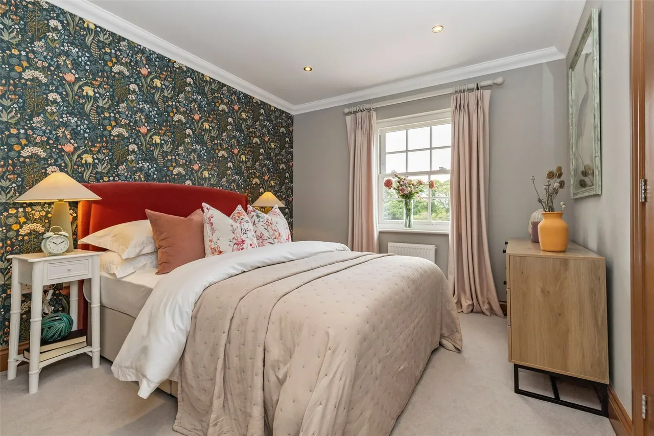 Chediston Place, Halesworth, IP19, photo 7