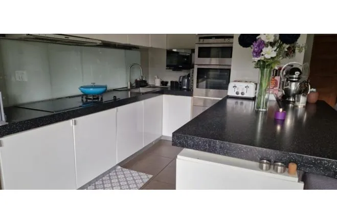 Collinwood Gardens, Redbridge, IG5, photo 16
