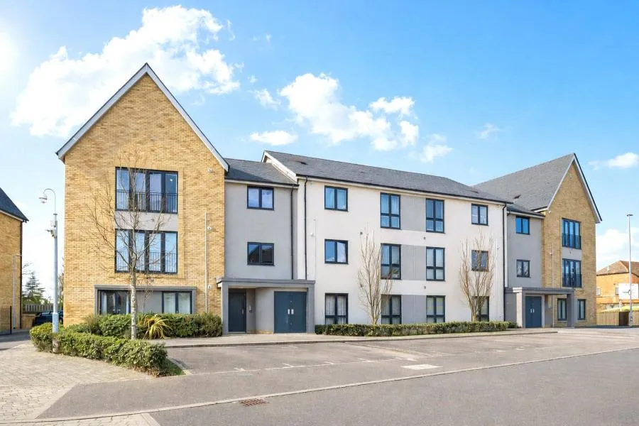 2 bed flat for sale, Tidman Road, Reading, RG2