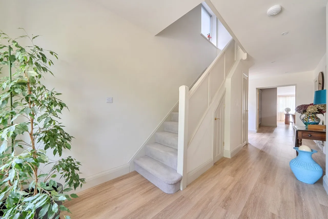 Queen Katherine Rd, Lymington, SO41, photo 5