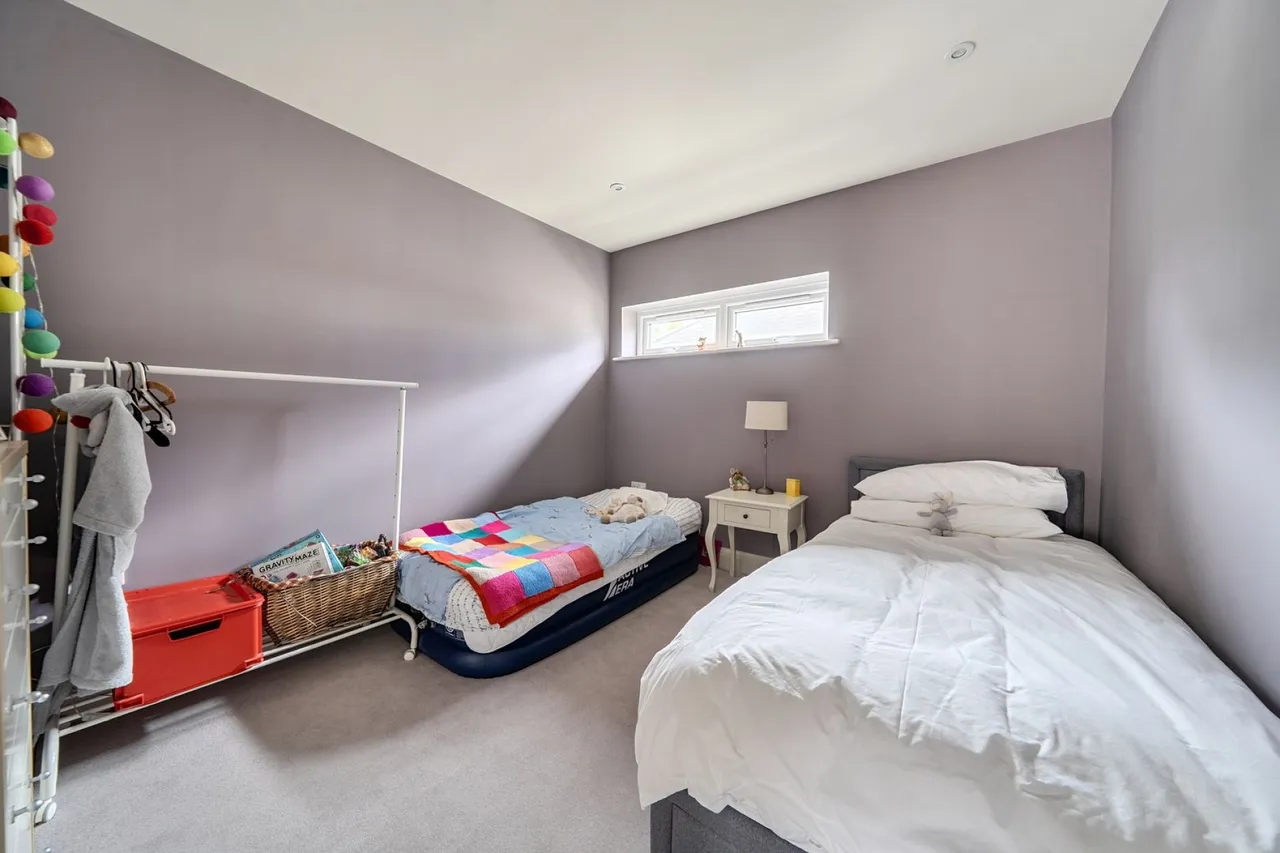 Queen Katherine Rd, Lymington, SO41, photo 18