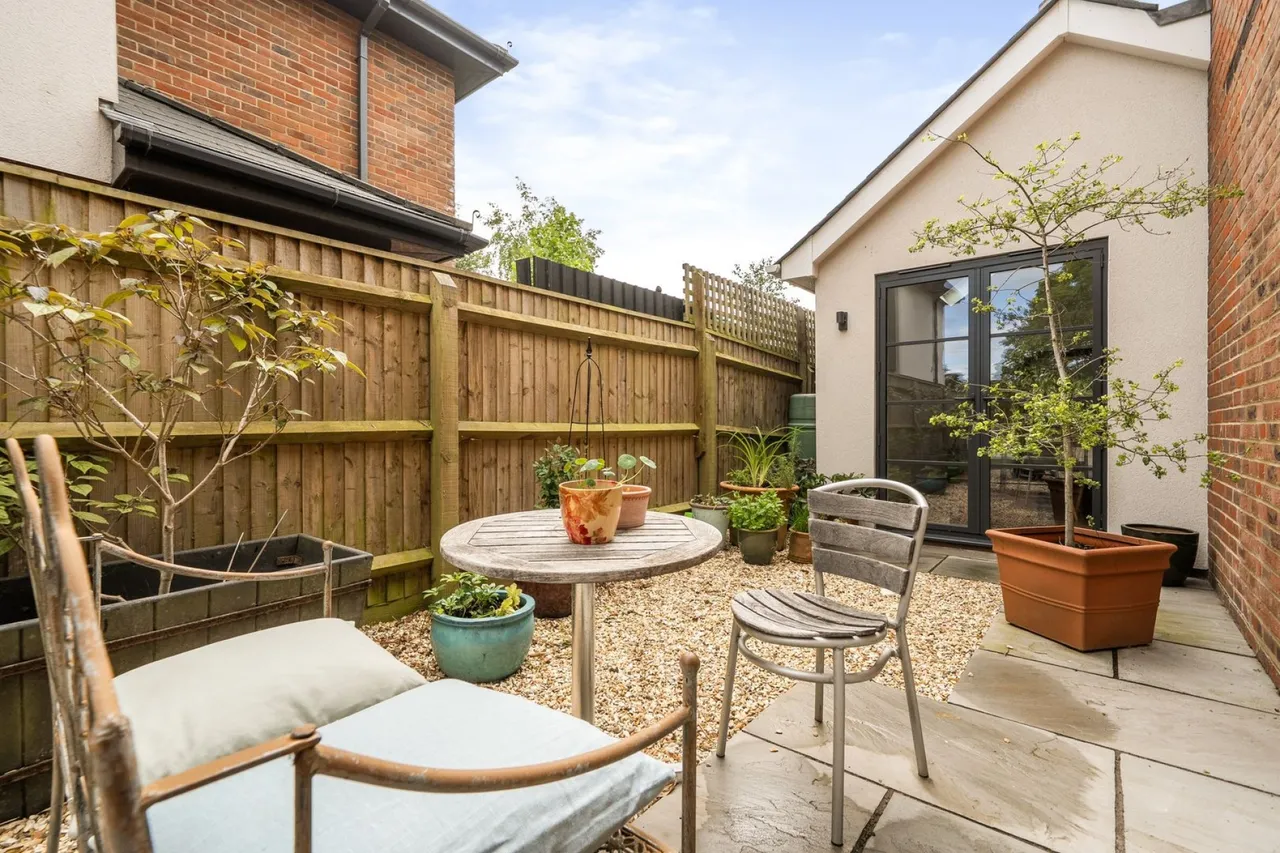 Queen Katherine Rd, Lymington, SO41, photo 12
