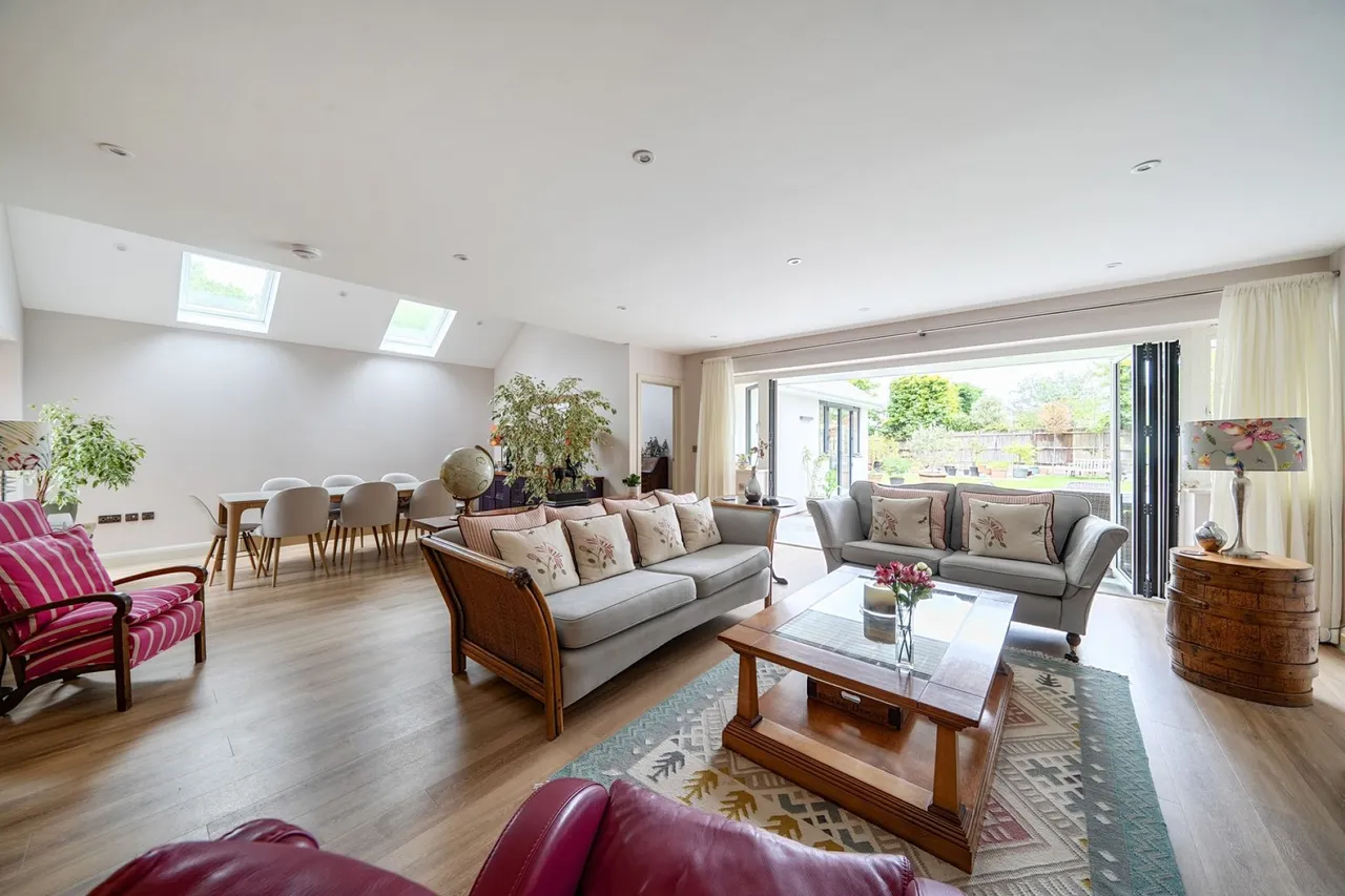 Queen Katherine Rd, Lymington, SO41, photo 2