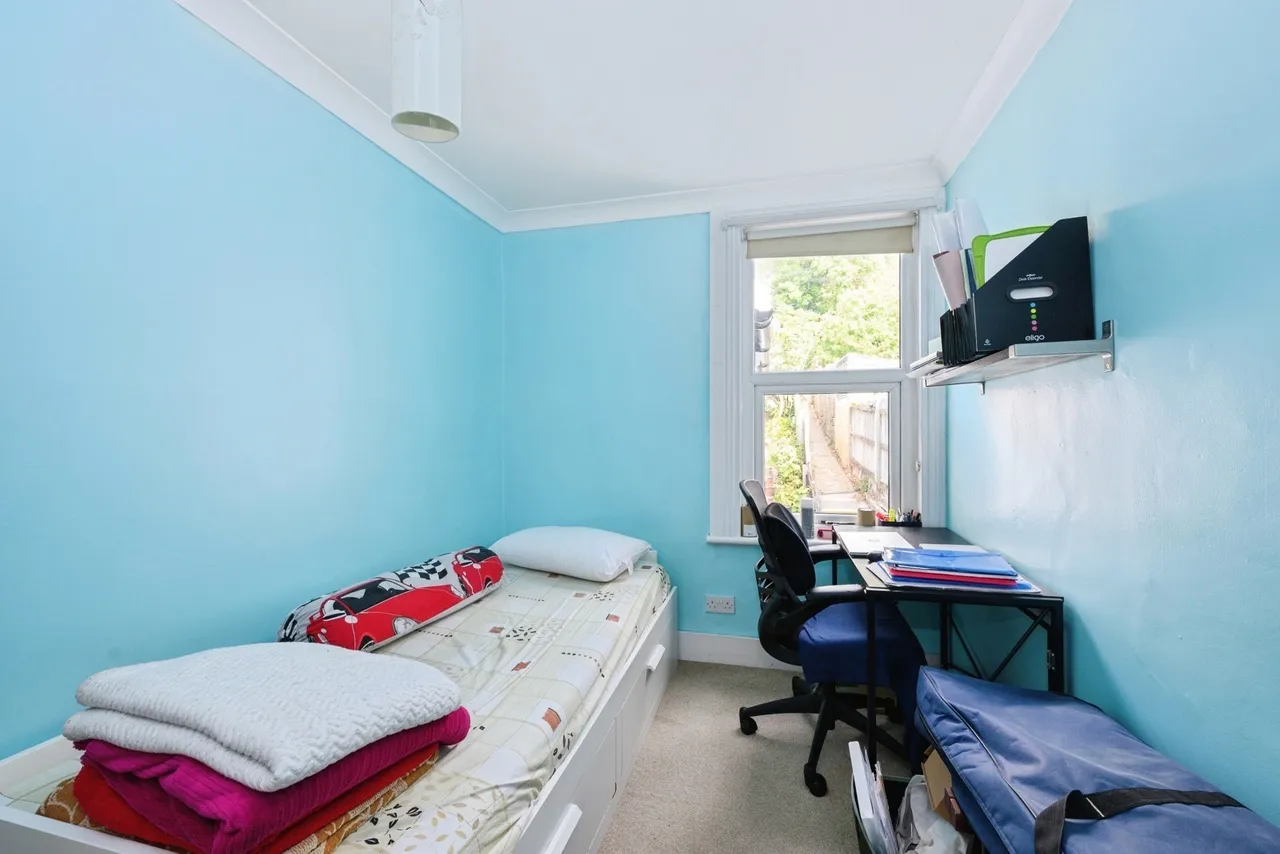 Godstone Road, Kenley, CR8, photo 8
