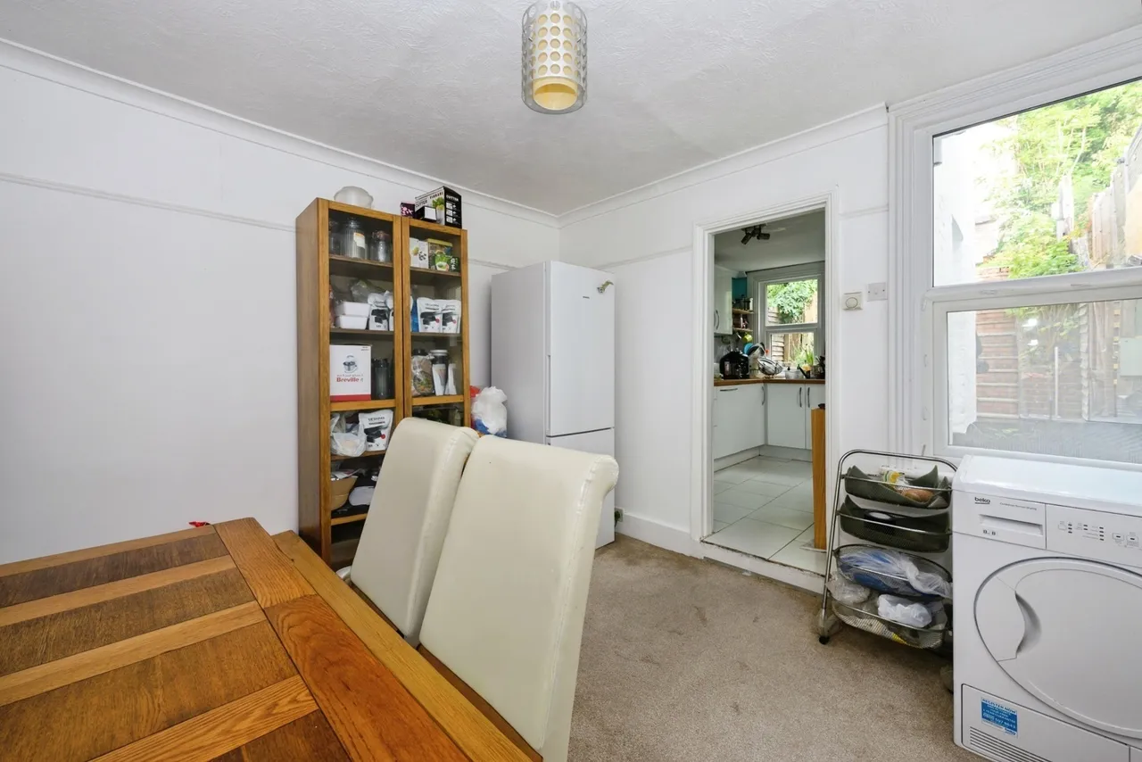 Godstone Road, Kenley, CR8, photo 13