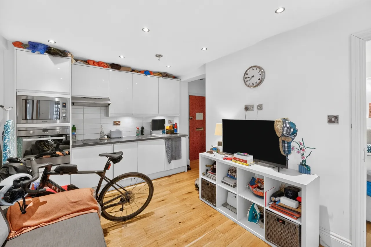 Sloane Avenue, London, SW3, photo 9