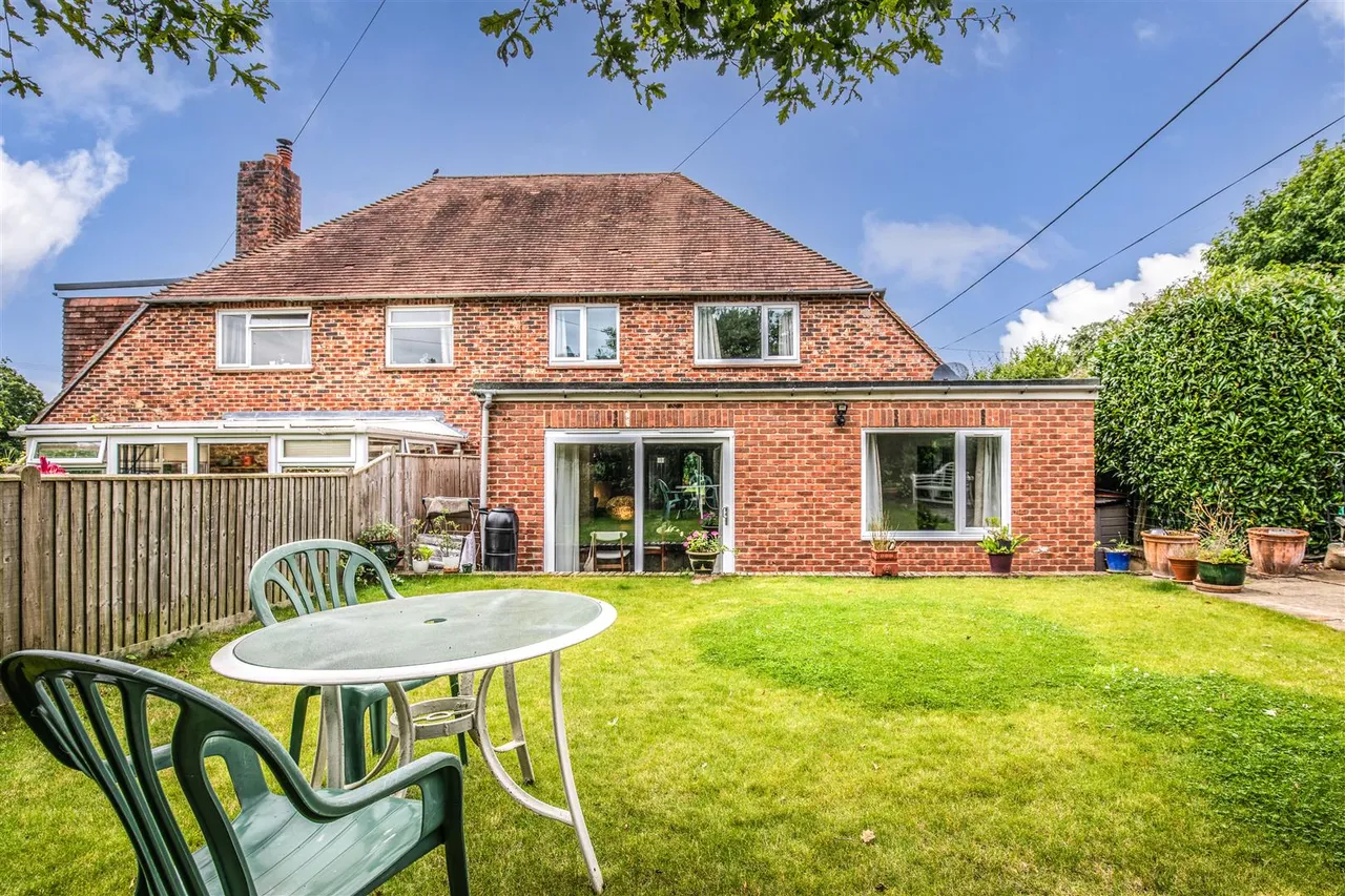 Buttsfield Lane, East Hoathly, Lewes, BN8 6EF, photo 16