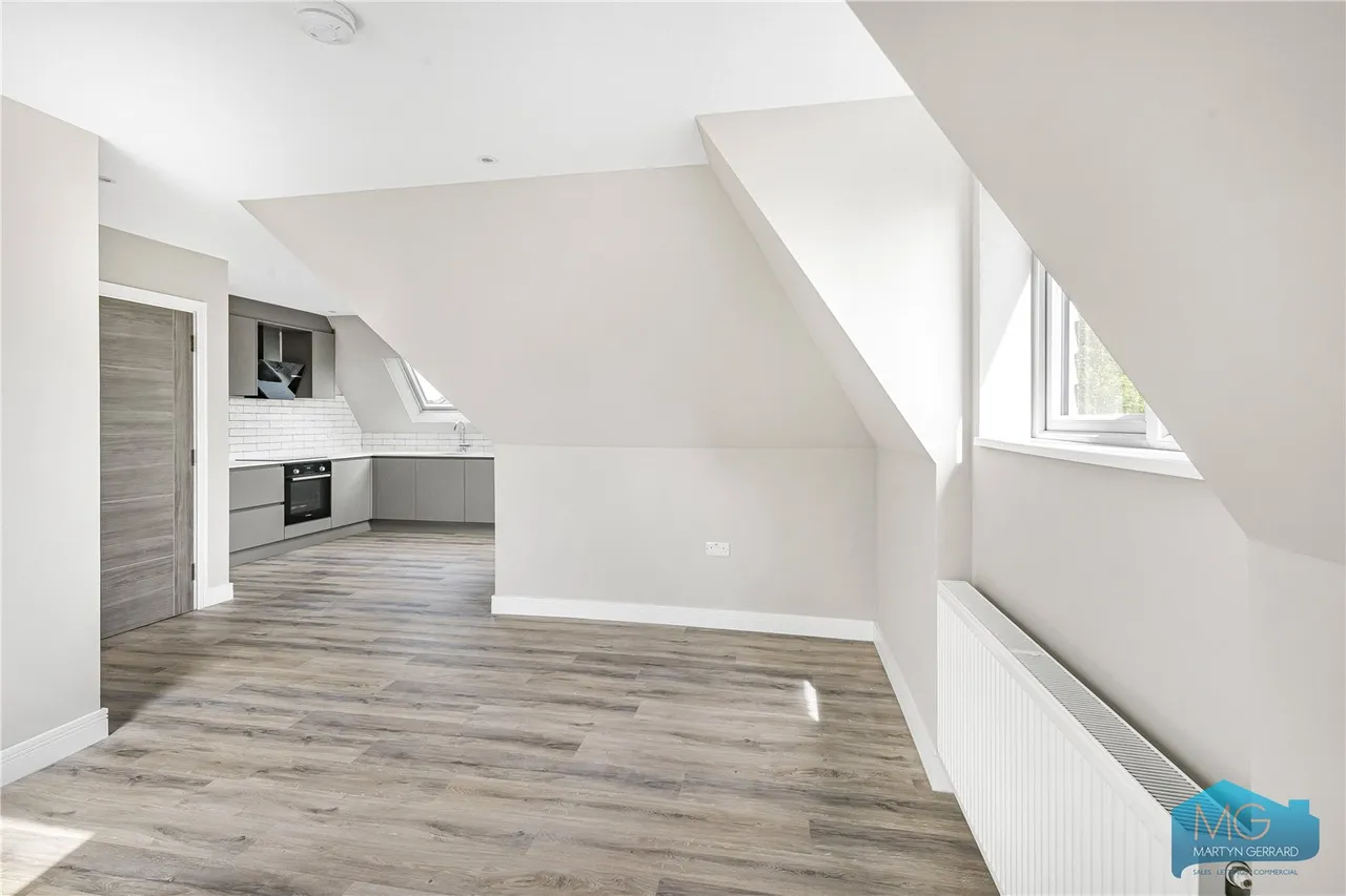 Beaconsfield Road, London, N11, photo 5
