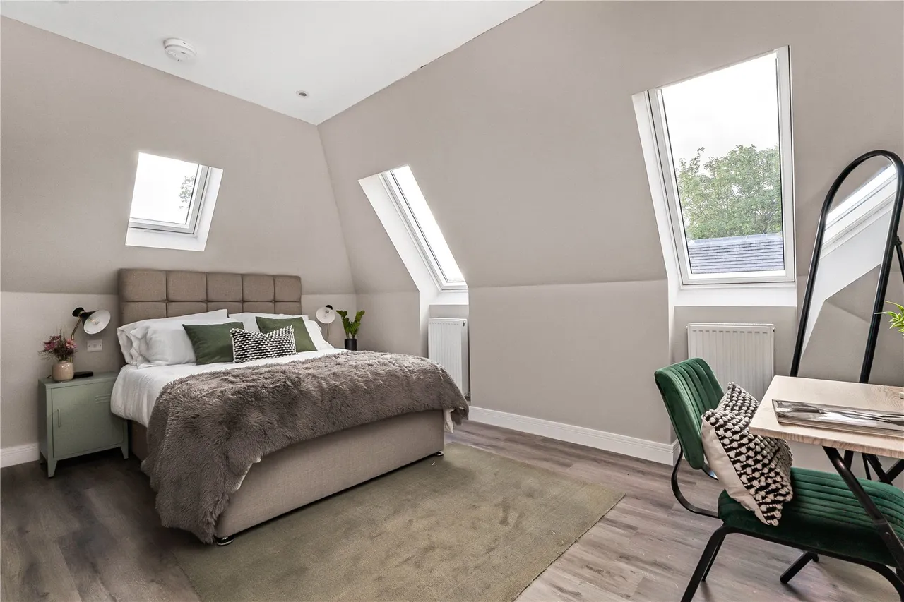 Beaconsfield Road, London, N11, photo 28
