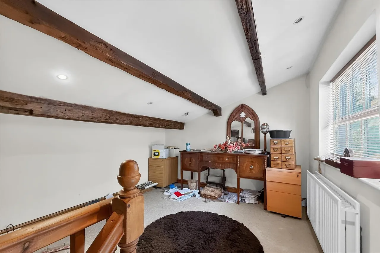 Langham Road, Bowdon, Cheshire WA14 3NT, photo 9