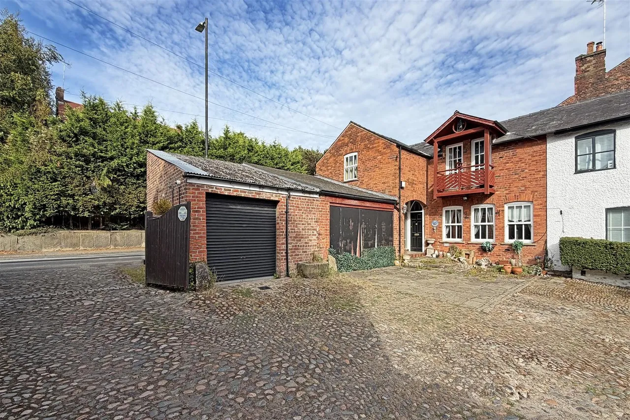 Langham Road, Bowdon, Cheshire WA14 3NT, photo 21